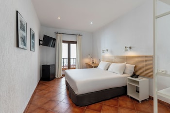 Basic Double Room
