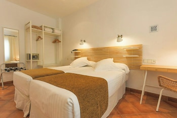 Classic Double or Twin Room
