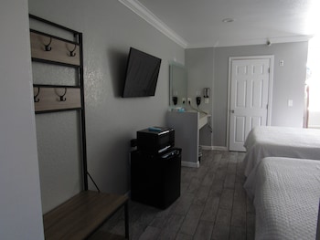 Suite, Multiple Beds, Non Smoking (Efficiency)