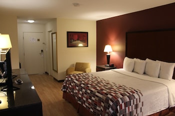 Deluxe Room, 1 King Bed (Accessible, Smoke Free)