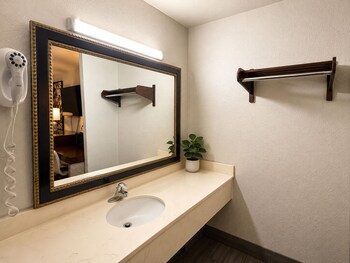 Two Queen Beds, Non-Smoking