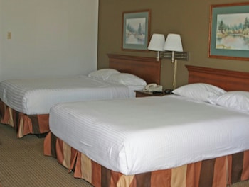 Standard Room, 2 Queen Beds, Non Smoking