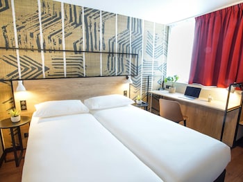 Standard Room, 2 Twin Beds