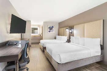 Standard Room, 2 Queen Beds, Non Smoking