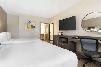 Standard Room, 2 Double Beds, Accessible, Non Smoking