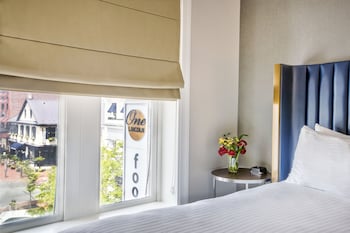 Standard Room, 2 Queen Beds