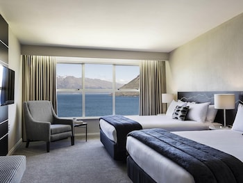 Superior Room, 2 Queen Beds, Lake View