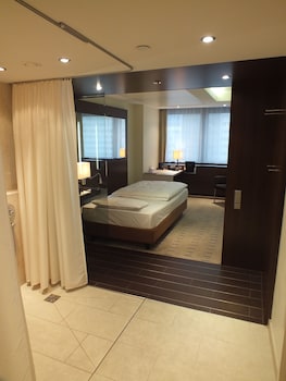 Room, Accessible (Individual)