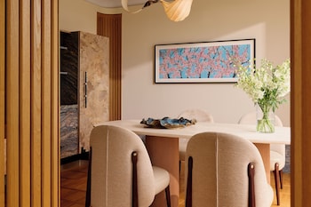 Hyde Park Penthouse