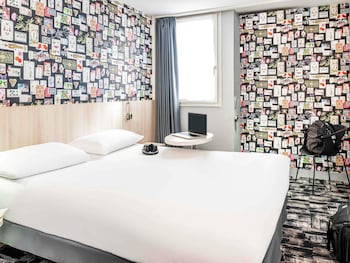 Standard Suite, 1 Double Bed with Sofa bed