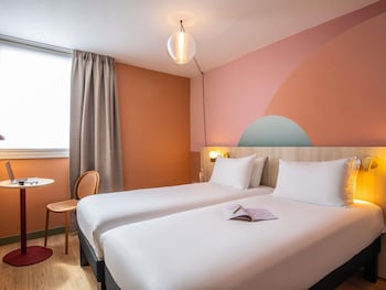 Standard Room, 2 Twin Beds