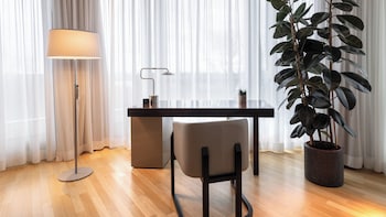 Suite, Corner (Prestige Corner)