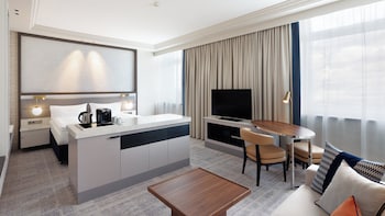 Premium Room, 1 King Bed