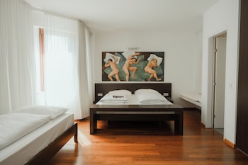 Apartment, 1 King Bed