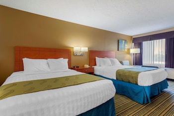Standard Room, 2 Queen Beds, Non Smoking