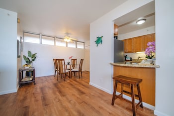 Condo, 1 Bedroom, Ocean View (Unit 1006  ,1Bath)