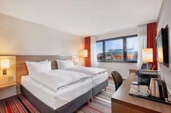 Premium Room, 1 King Bed