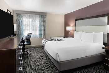 King Bed, Non Smoking, Refrigerator & Microwave