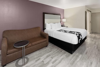 King Bed, Non Smoking, Kitchenette