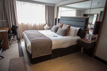 Standard Room, 1 King Bed