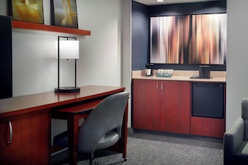 Suite, 1 King Bed with Sofa bed