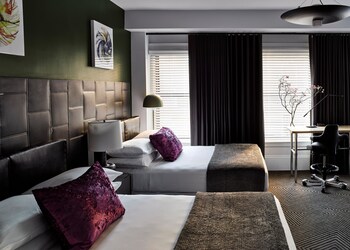 Family Suite, Multiple Beds (Two Queen)
