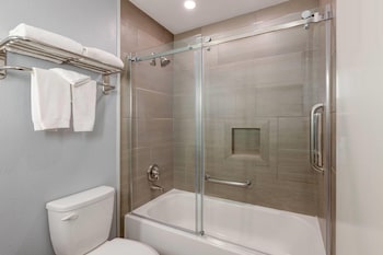 Room, 2 Queen Beds, Hearing Accessible, Non Smoking (Tub w/ Grab Bars)