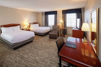 Suite, 2 Double Beds (Netherland)