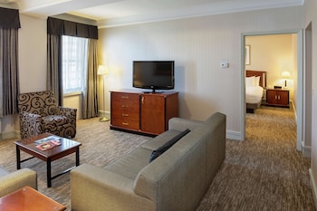 Suite, 1 King Bed (Belvedere)