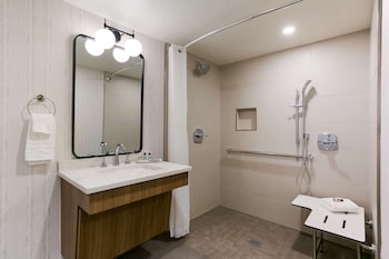 Standard Room, 1 King Bed, Refrigerator & Microwave