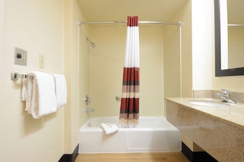 Deluxe Room, 1 King Bed (Smoke Free)