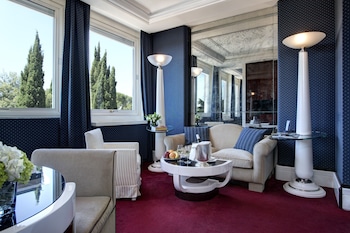 Panoramic Suite, Terrace, Park View