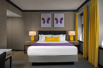 Room, 1 King Bed, Mobility Accessible