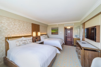 Premium Room, 2 Double Beds, Club Lounge Access