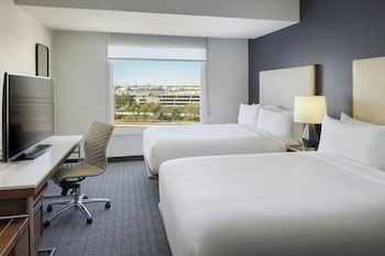 Suite, 1 Bedroom, City View