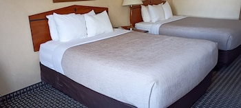 Standard Room, 2 Queen Beds, Non Smoking