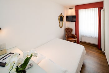 Superior Single Room