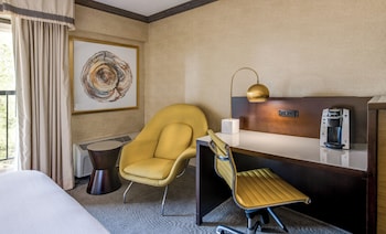 Standard Room, 2 Queen Beds, Accessible (Mobility)