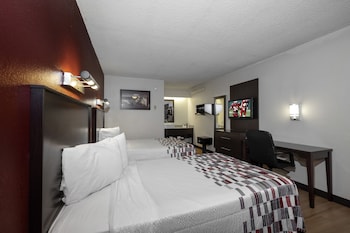 Standard Room, 2 Double Beds (Smoke Free)