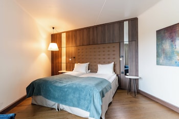 Deluxe Room, Multiple Beds, Non Smoking