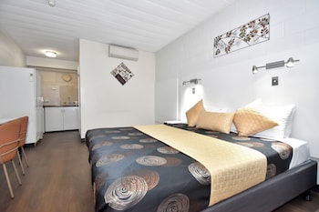 King Spa Room