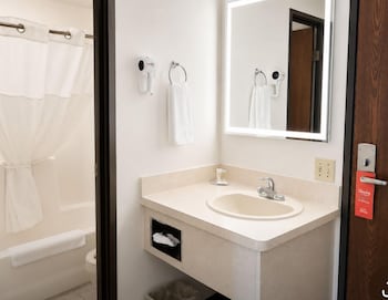 Suite, 1 King Bed, Non Smoking