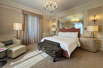 Suite, 1 Bedroom (Fifth Avenue Suite, Butler Service)