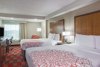 Room, 2 Queen Beds, Non Smoking