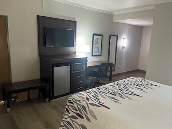 Deluxe Room, 1 King Bed, Non Smoking