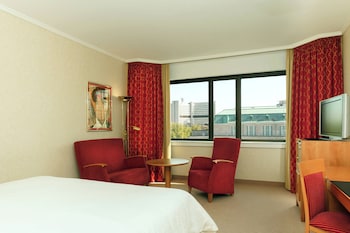 Club Floor, Club Room, 1 Queen Bed