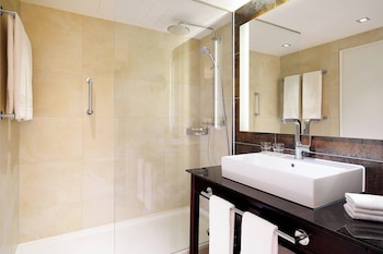 Club Floor, Premium Room, 1 Queen Bed