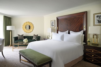 Premier Room, 1 King Bed