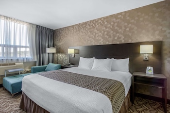 Business Room, 1 Queen Bed, Non Smoking (Upgrade)