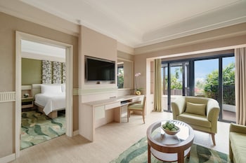 Suite (Island)